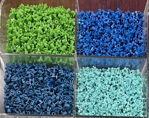 kopen Gepersonaliseerde plastic spuitgietoplossingen voor elektronische connectoren online manufacture